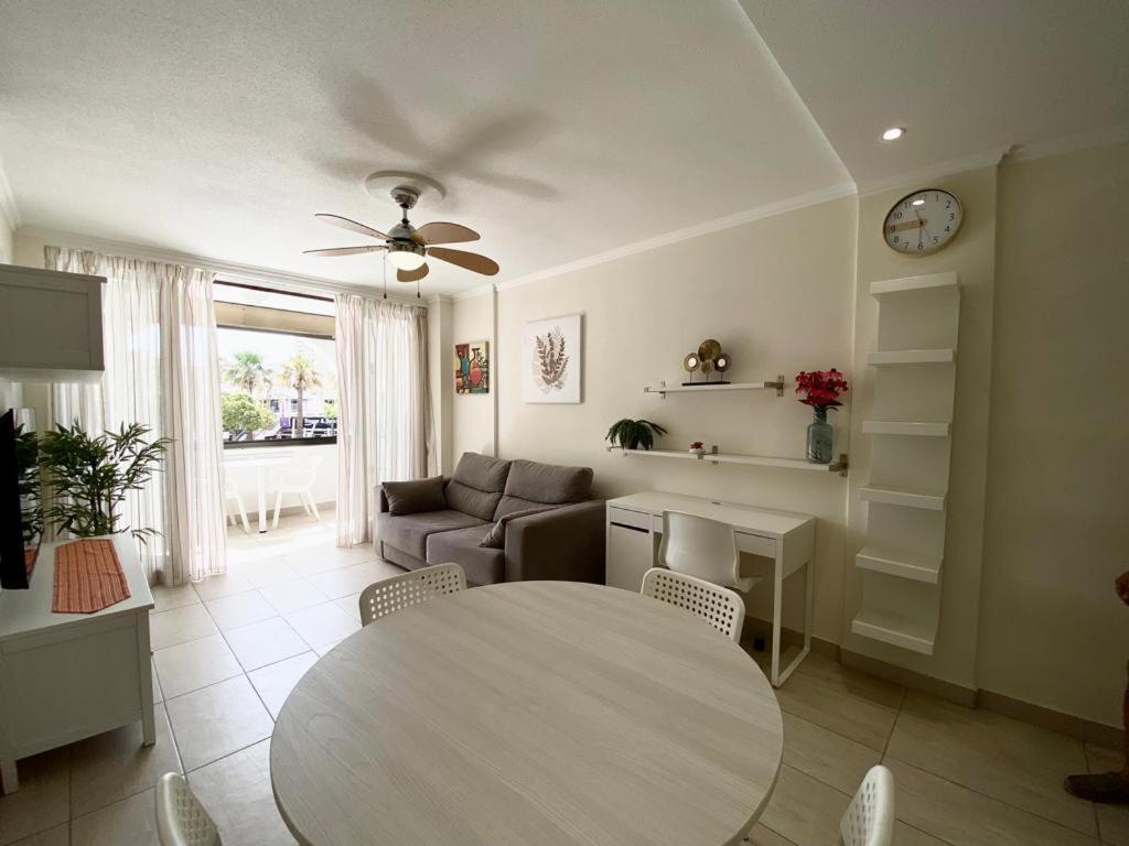 Cozy Seaside Apartment 215 In Parque Santiago 2 Плая-де-лас-Америкас Экстерьер фото